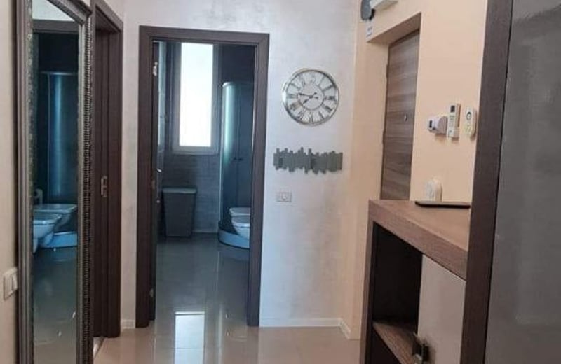 Аренда комфортной 2-комнатной квартиры 55 м² с отдельной кухней и видом на море в районе Mamaia, Констанца, Румыния